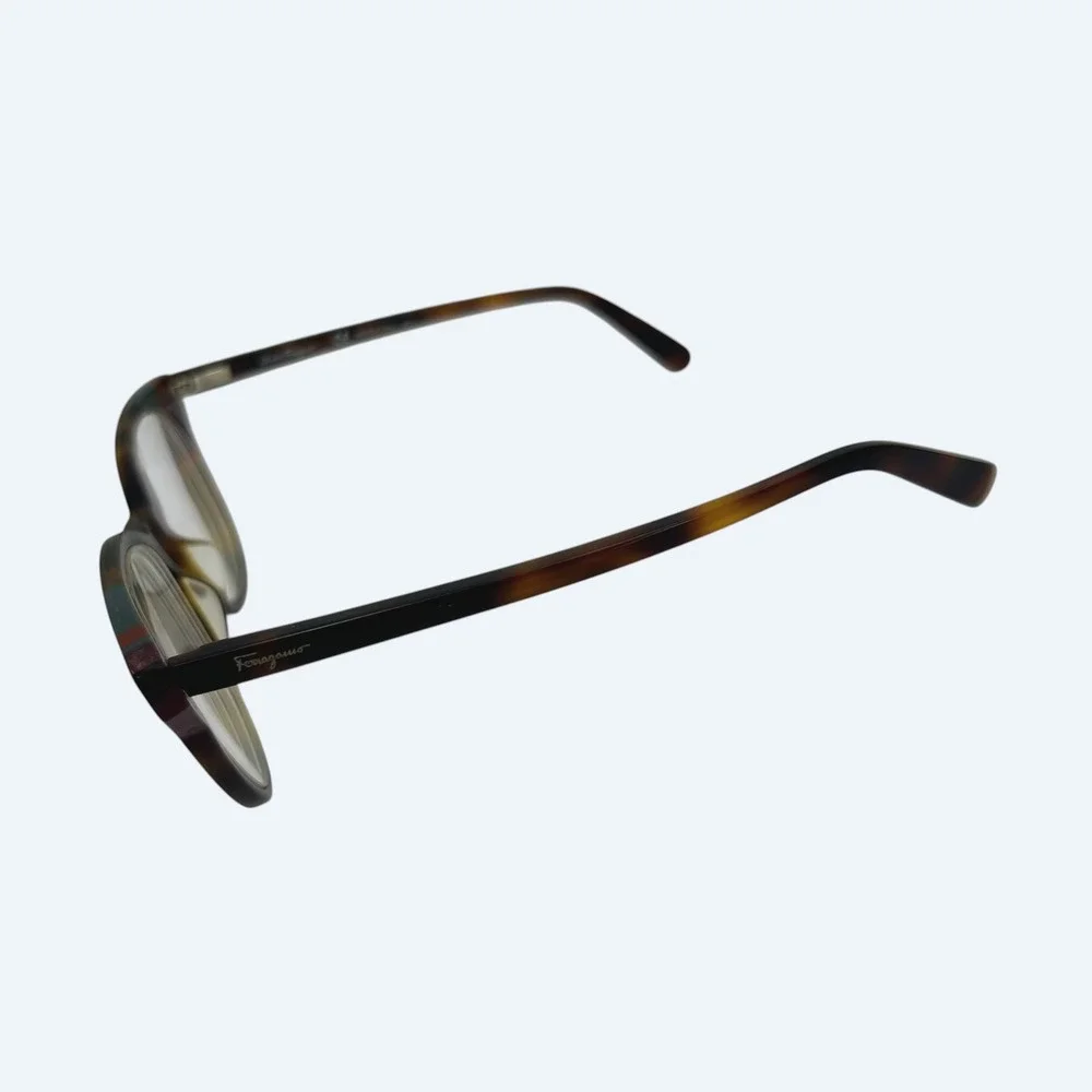 Salvatore Ferragamo key specs